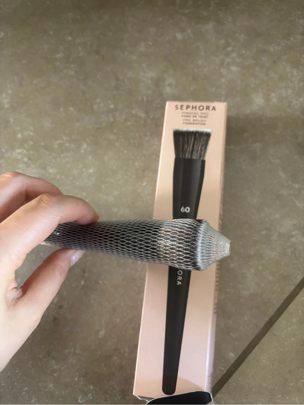 60 Foundati0n Brush - Black sephora